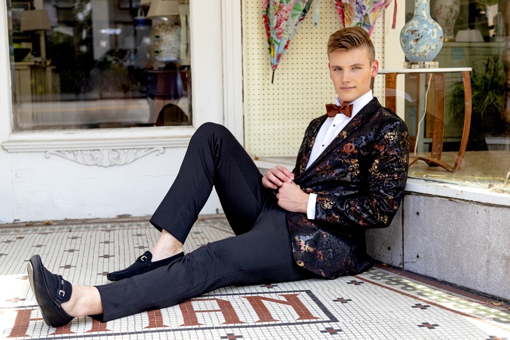 Georgi Floral Suit | Cavani Tuxedo Suit | Mens Partywear | Wedding Suit –  Threadpepper